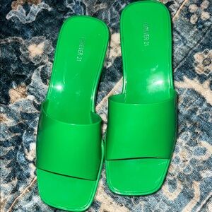 Y2k 90s Mod Forever 21 Bright Green Slide Sandals Size 7 VGUC